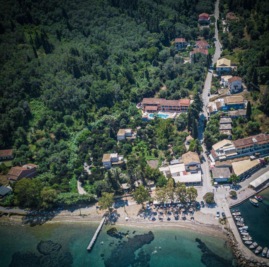 Hotel Penelope Букарі Екстер'єр фото